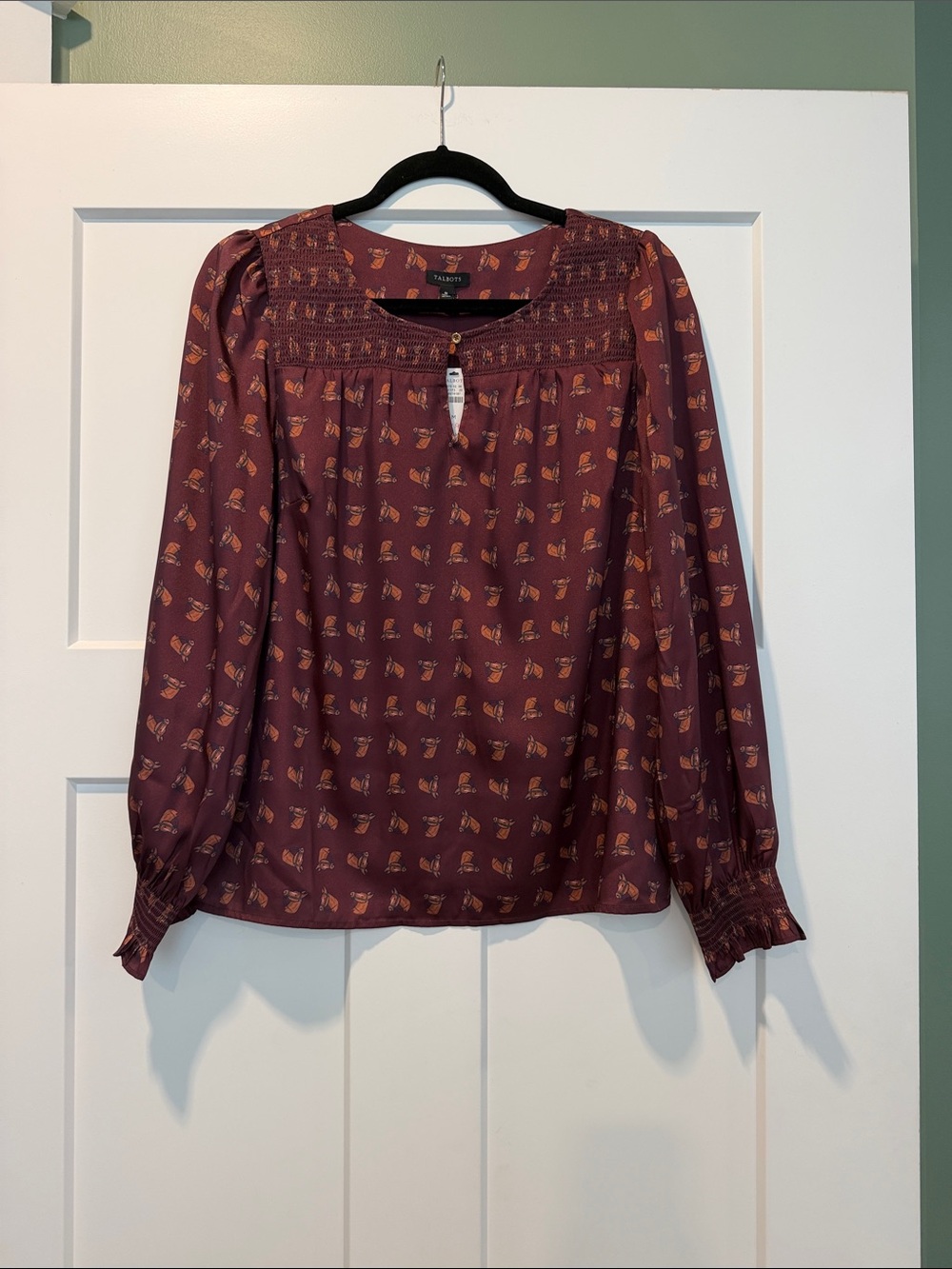 Talbots size medium top nwt charming horses print